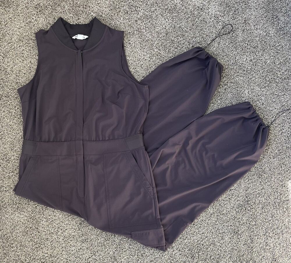 Athleta Brooklyn Utility Cargo Jumpsuit Womens 14 Brown Plum Sleeveless Zip